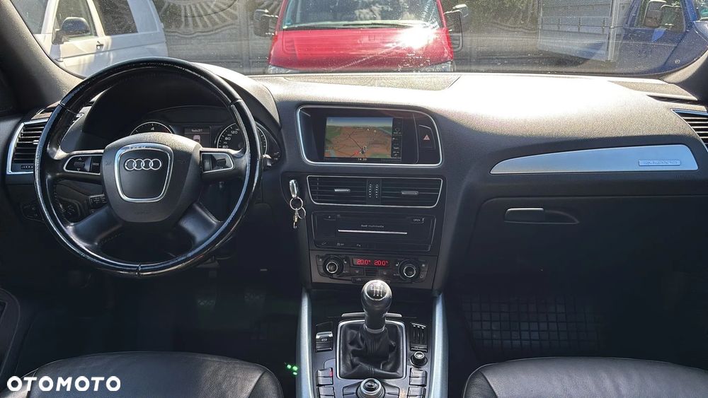 Audi Q5 2.0 TDI Quattro - 27