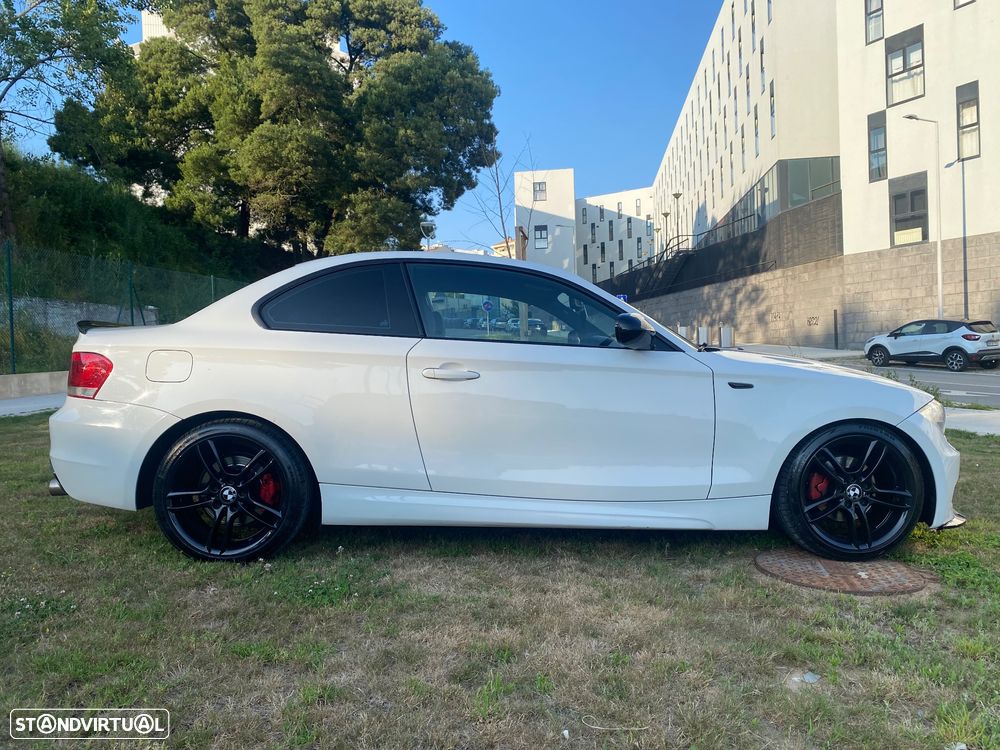 BMW 118 d Limited Edition Lifestyle c/ M Sport Pack - 5