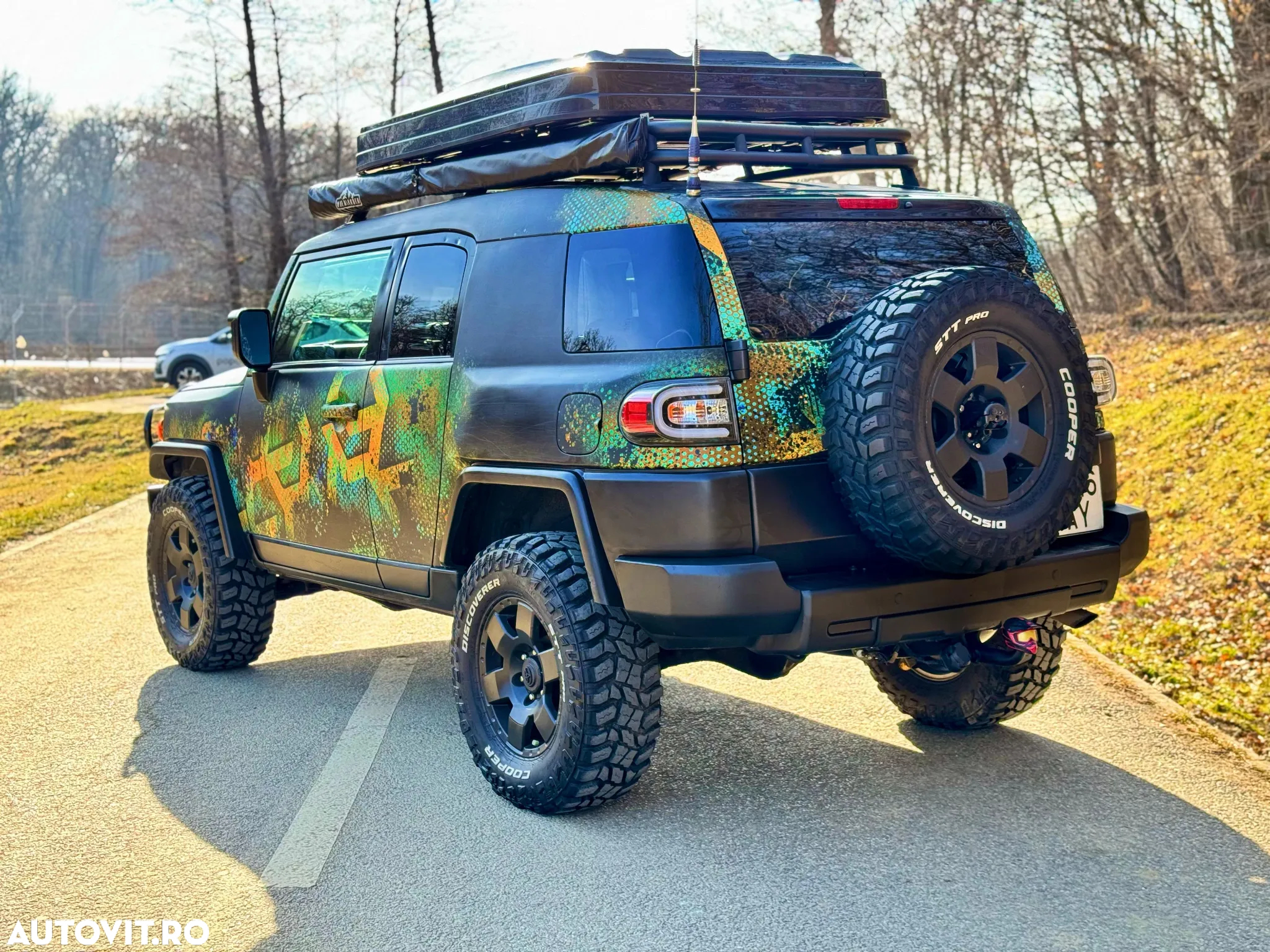 Toyota FJ - 12