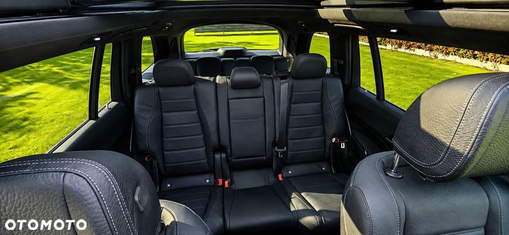 Mercedes-Benz GLS - 10