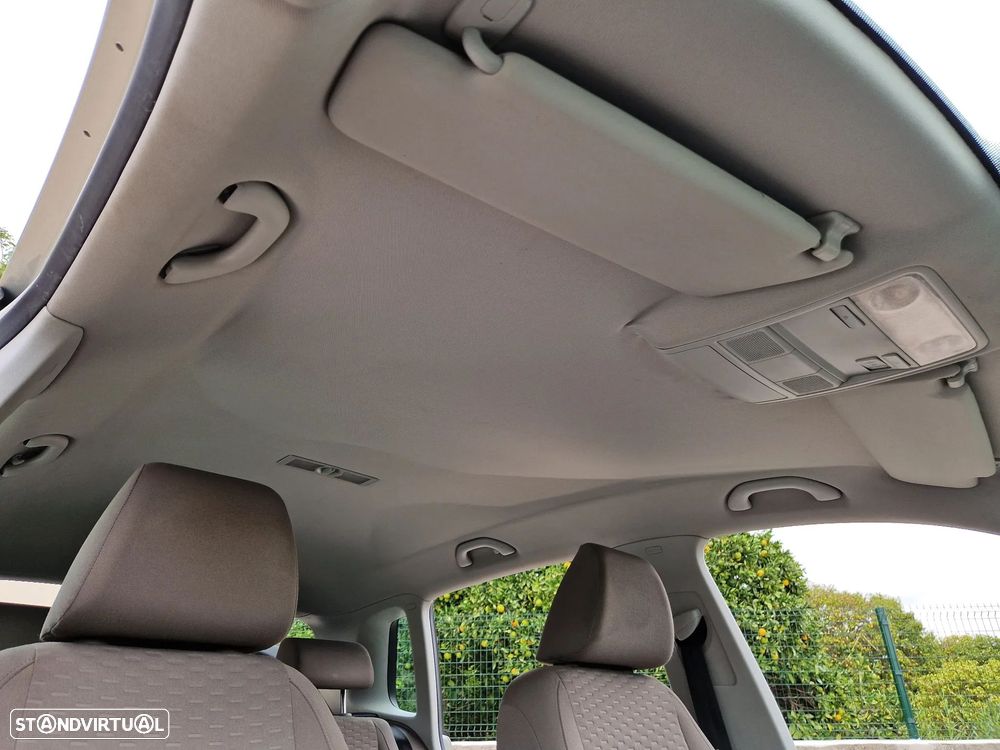 VW Tiguan 2.0 TDI DPF 4Motion Track & Field - 27