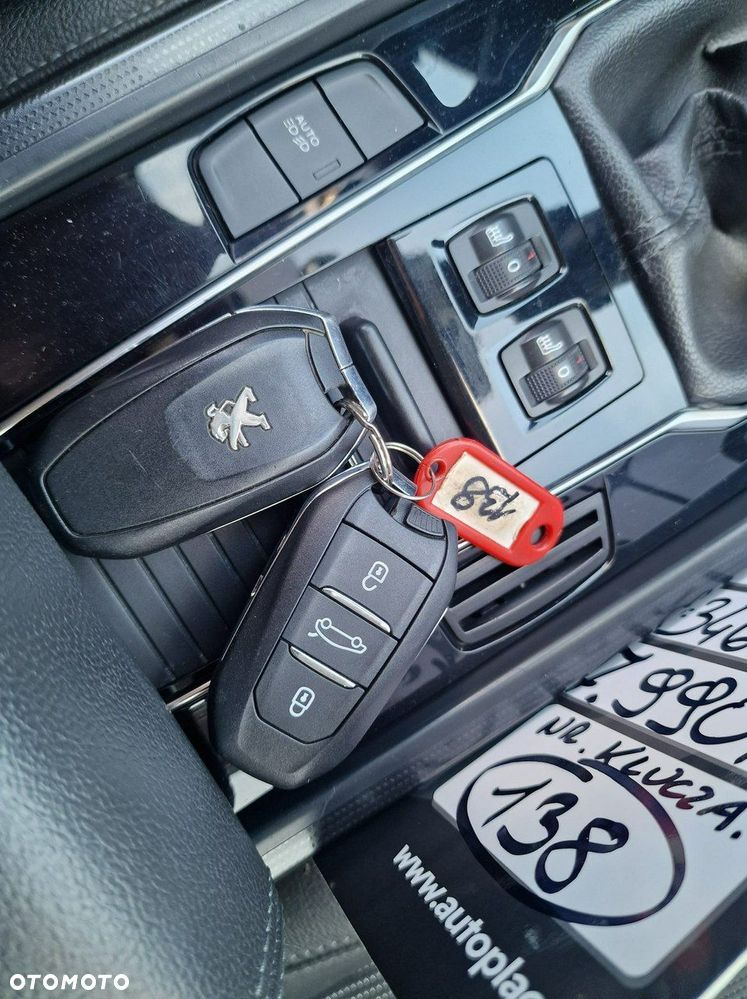 Peugeot 508 SW BlueHDi 150 Stop&Start Business-Line - 26