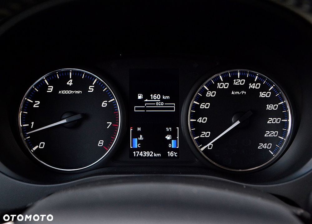 Mitsubishi Outlander 2.0 2WD Diamant - 17