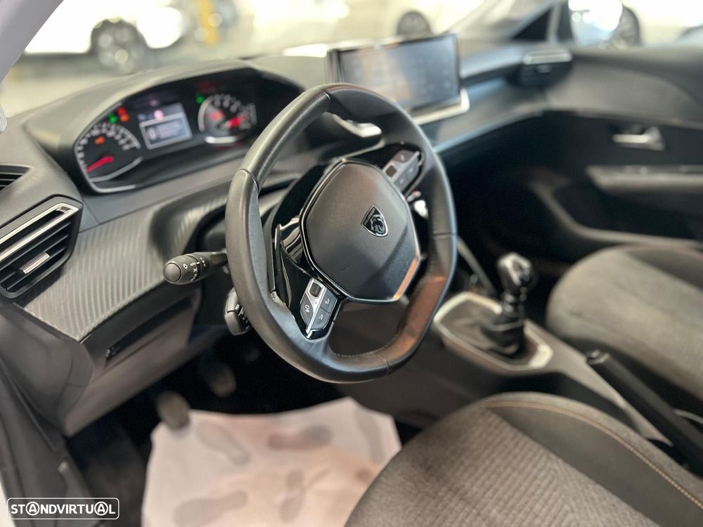 Peugeot 208 1.2 Style - 15