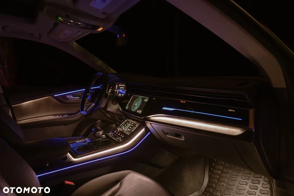 Audi Q8 55 TFSI quattro tiptronic - 20