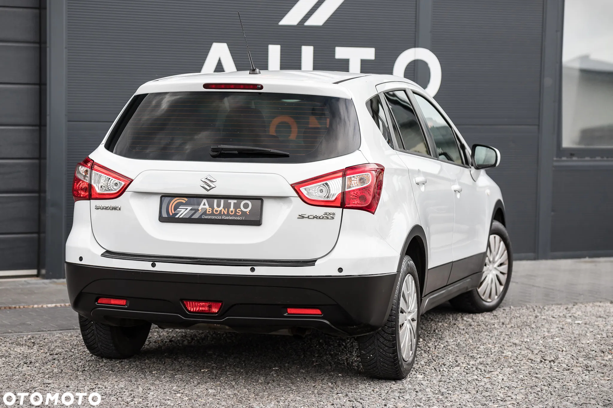 Suzuki SX4 S-Cross 1.6 DDiS 4x2 Comfort - 11