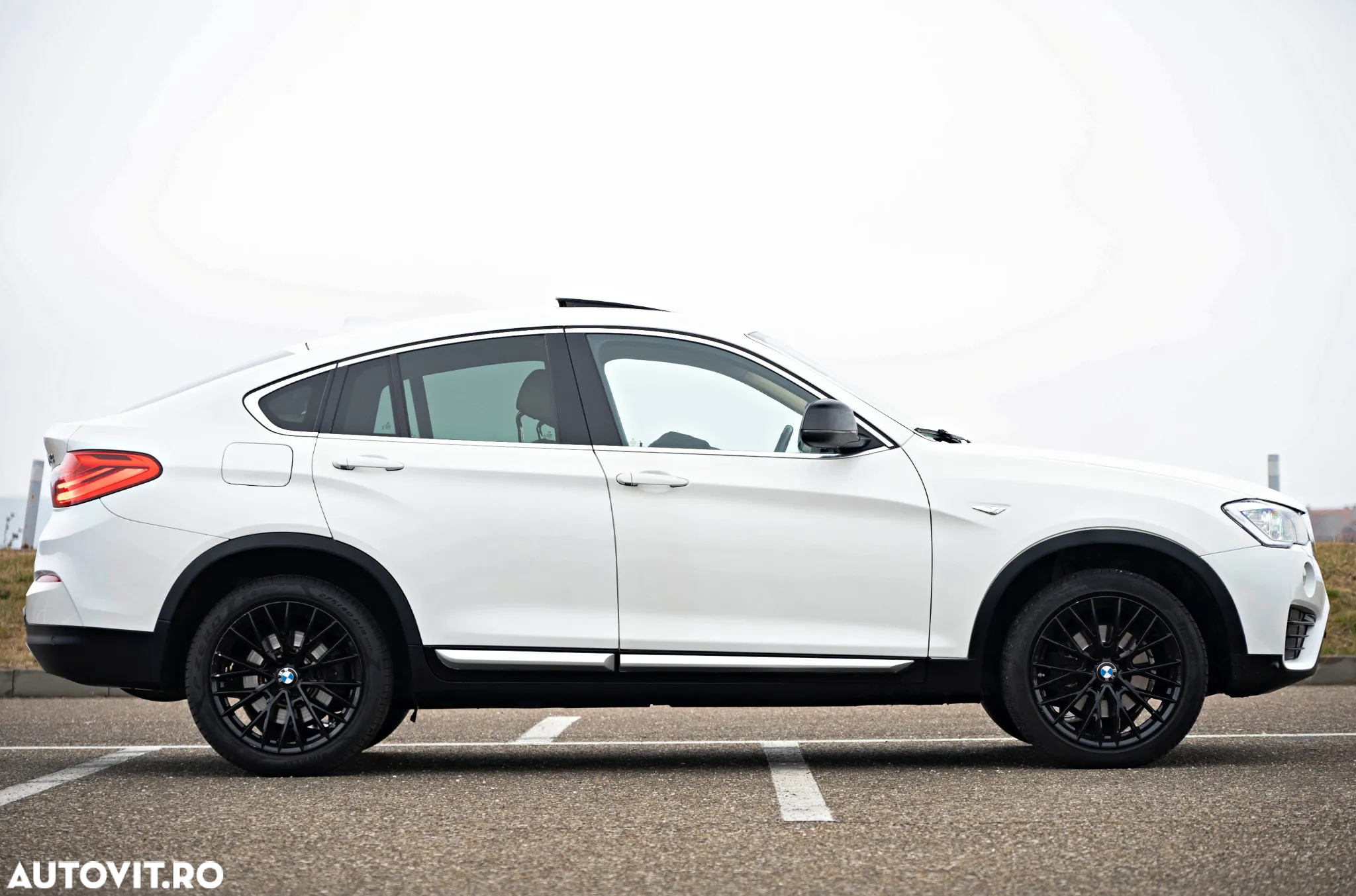 BMW X4 xDrive20d xLine - 6