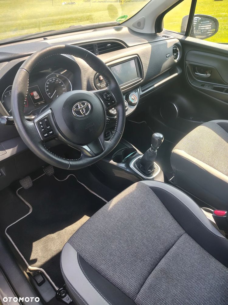 Toyota Yaris 1.5 20th Anniversary - 7