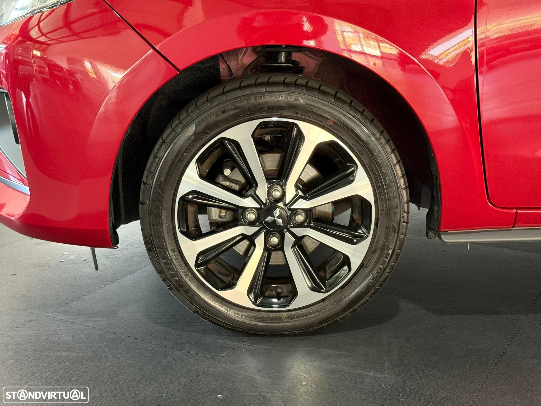 Mitsubishi Space Star 1.2 Intense Connect Edition - 19
