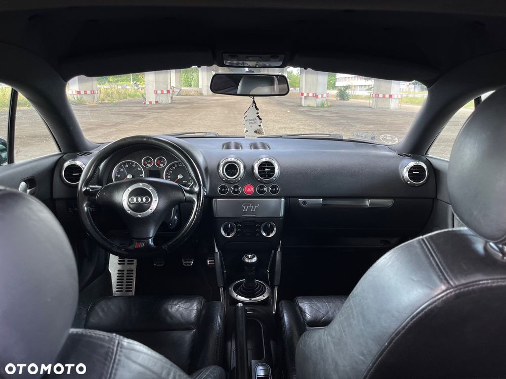 Audi TT Coupé - 7