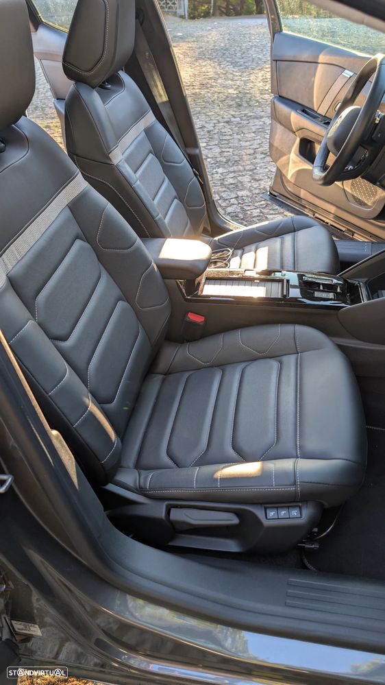 Citroën C4 1.2 PureTech Shine Pack EAT8 - 25