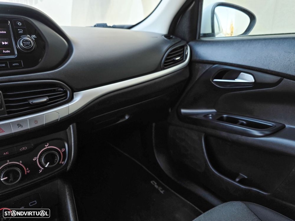 Fiat Tipo 1.3 M-Jet Easy - 30