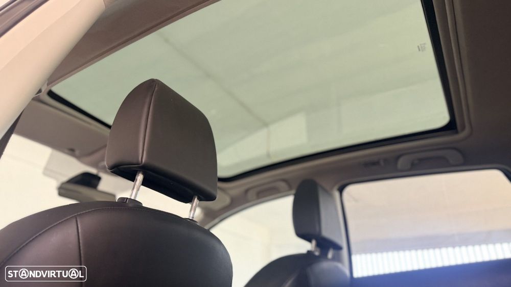 Nissan Qashqai 1.5 dCi TEKNA - 13
