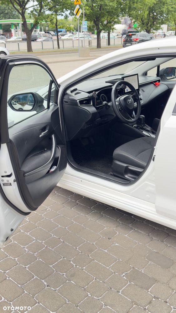 Toyota Corolla 1.8 Hybrid Comfort - 38