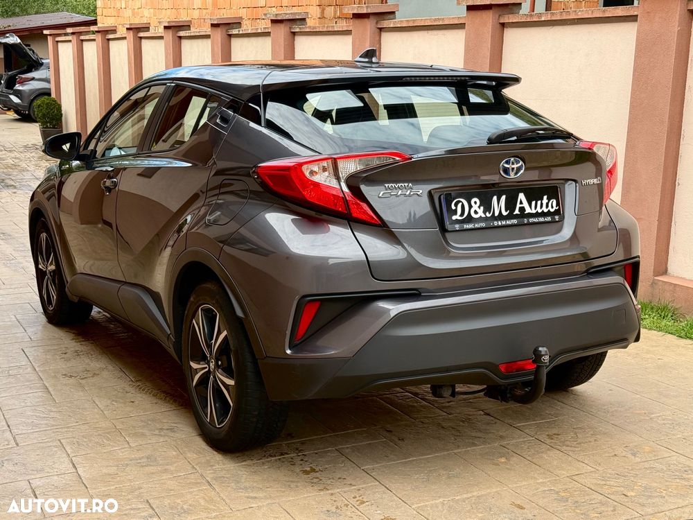 Toyota C-HR - 7