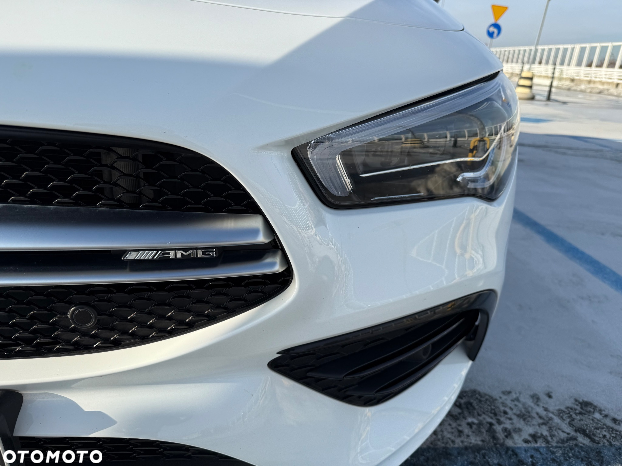 Mercedes-Benz CLA AMG 35 4-Matic 7G-DCT - 11