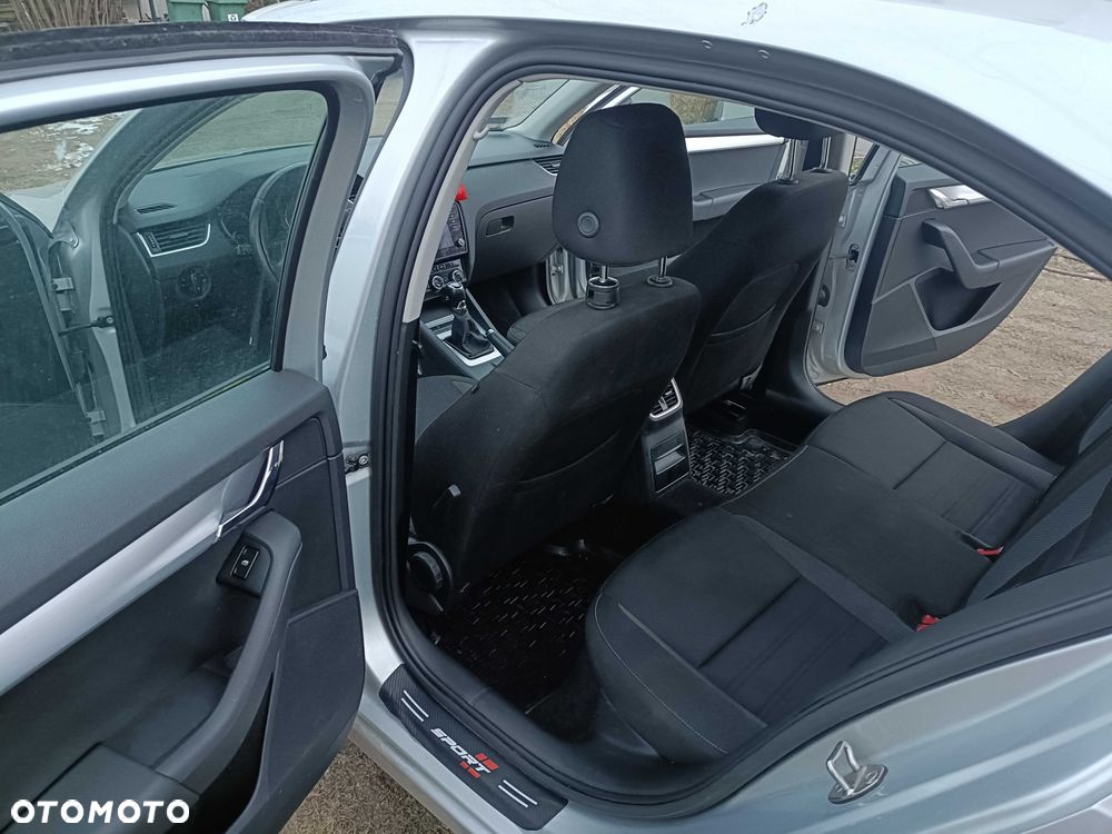 Skoda Octavia - 4