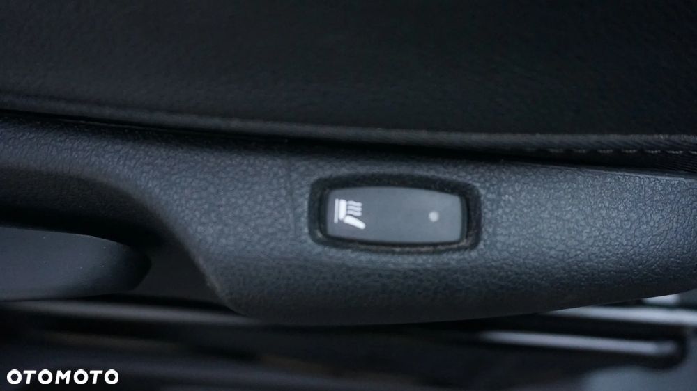 Renault Trafic Grand 2.0 dCi EDC - 14