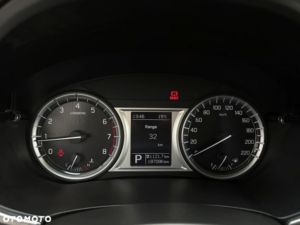 Suzuki Vitara 1.6 Premium 2WD - 22