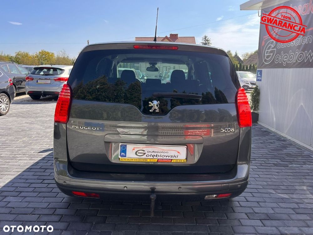 Peugeot 5008 - 9
