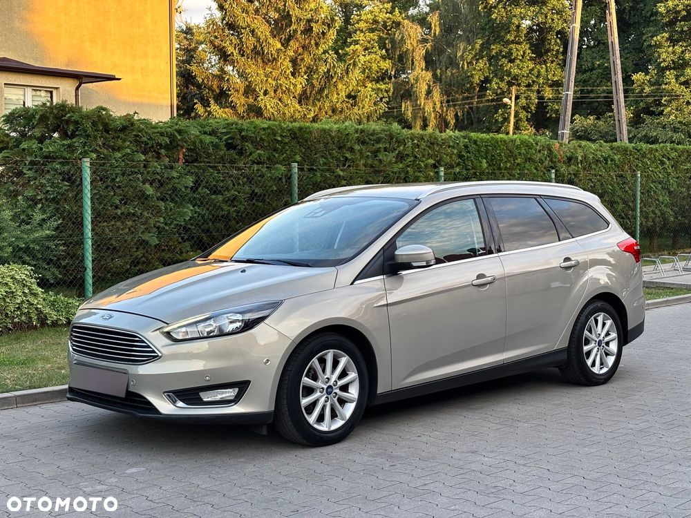 Ford Focus 1.0 EcoBoost Titanium ASS - 3