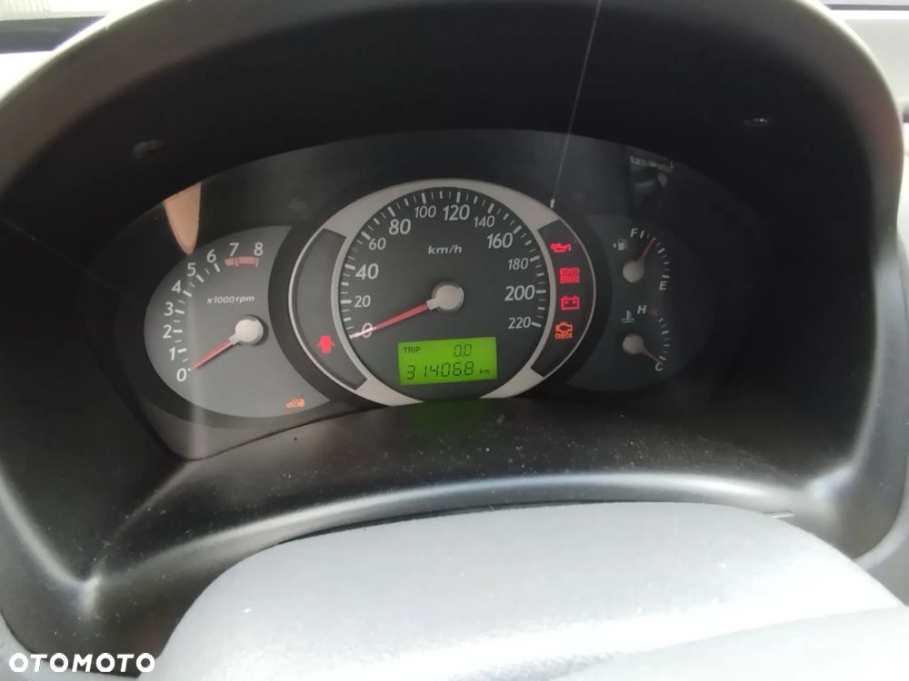 Hyundai Tucson 2.0 Active / Style - 12