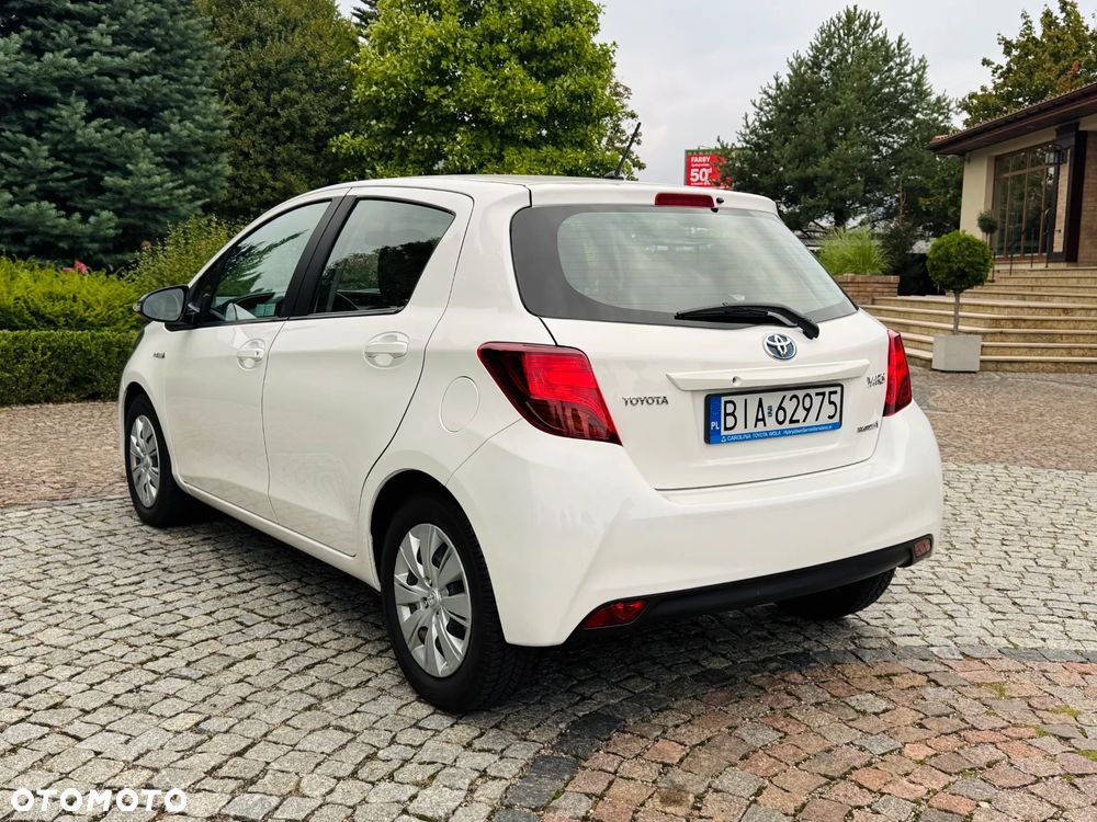 Toyota Yaris - 5