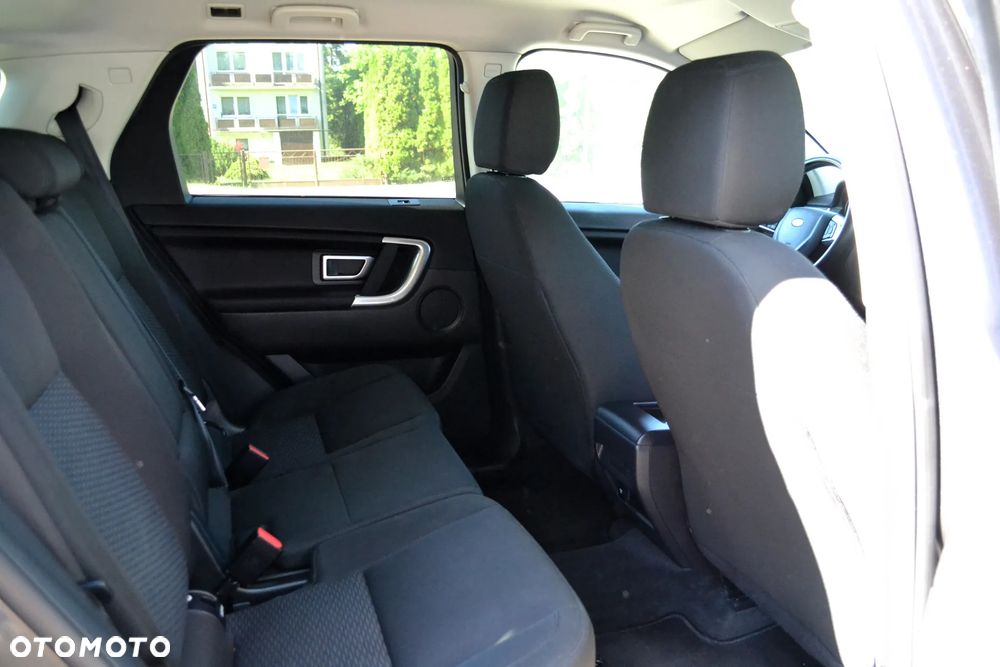 Land Rover Discovery Sport 2.0 TD4 SE - 10