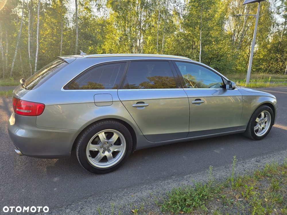 Audi A4 Avant - 8