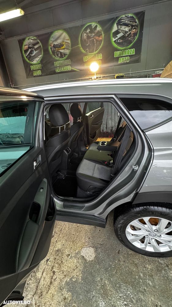 Hyundai Tucson 1.6 T-GDi 4WD 6MT Style - 9