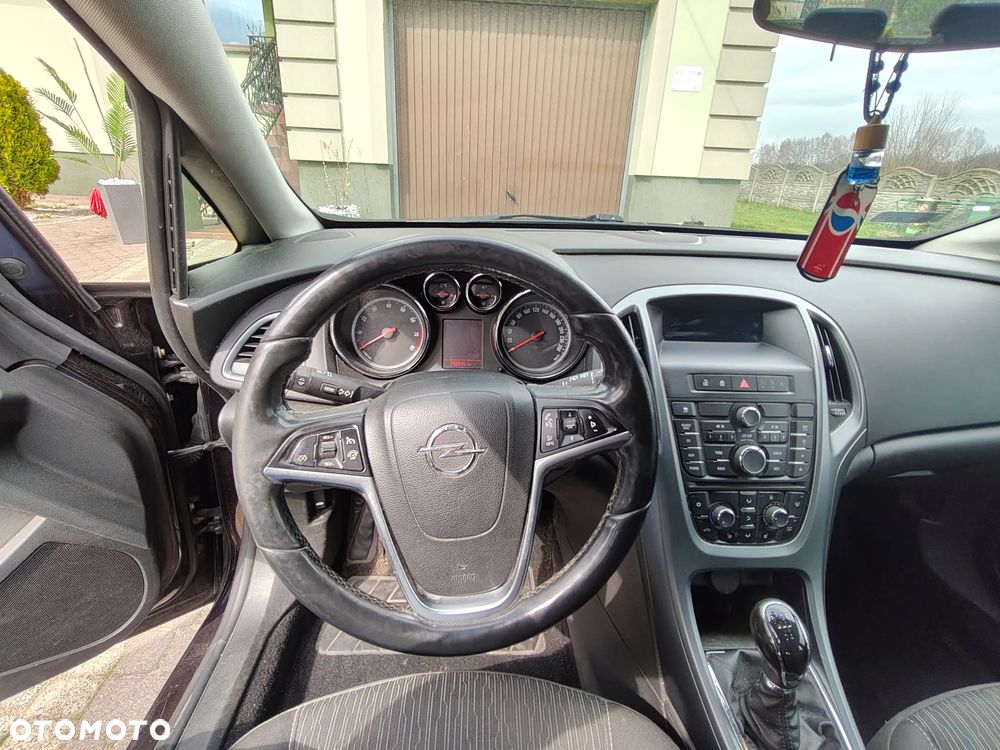 Opel Astra 1.6 Enjoy - 11