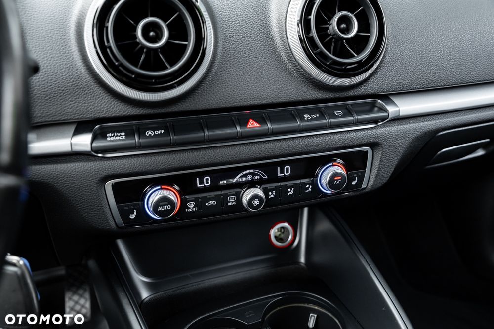 Audi A3 3-drzwiowe - 31