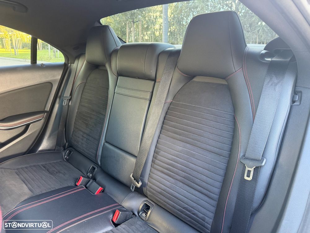 Mercedes-Benz CLA 220 d 7G-DCT AMG Line - 15