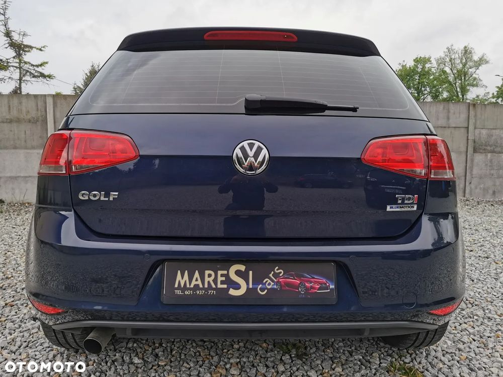 Volkswagen Golf - 26