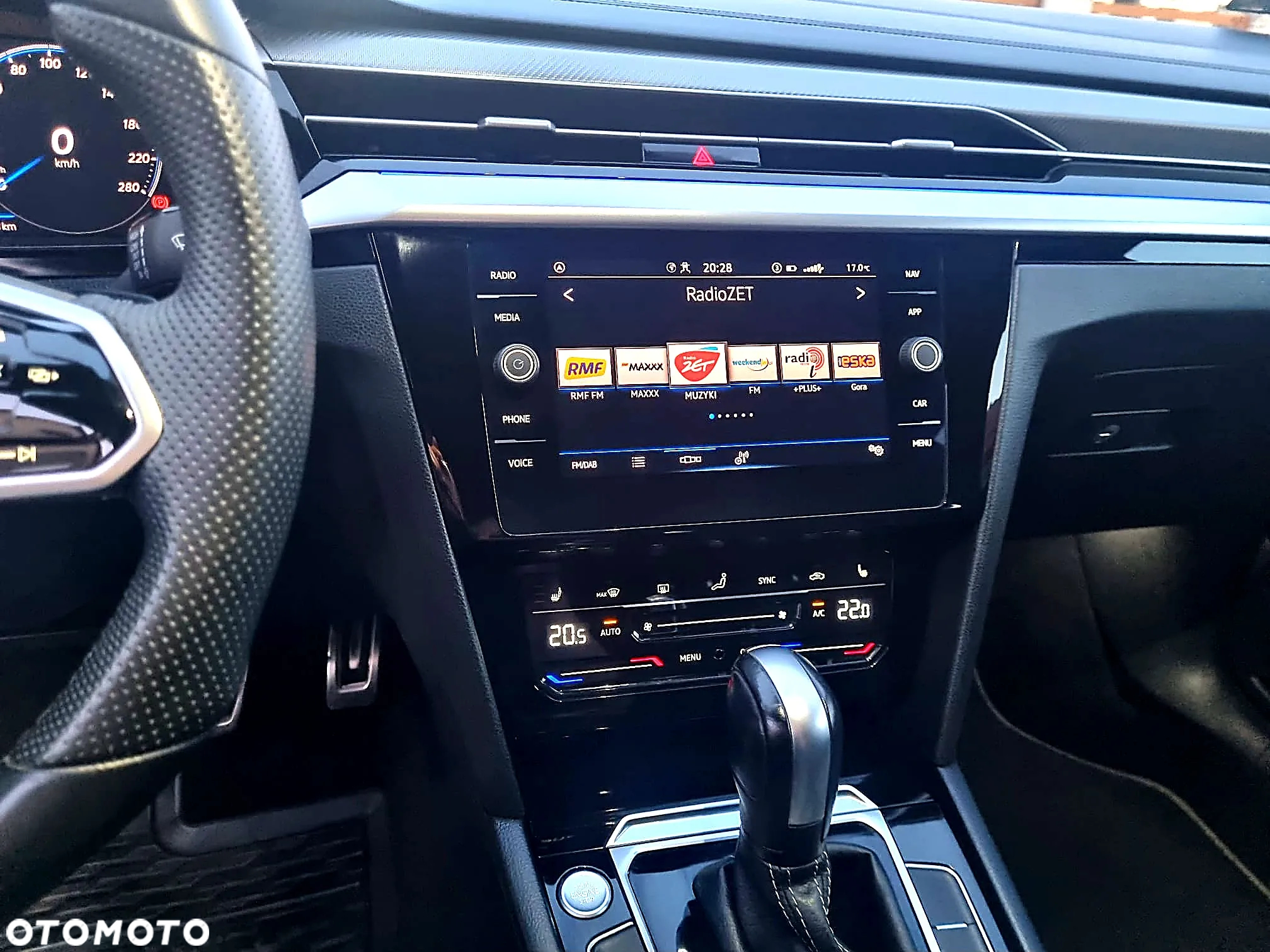 Volkswagen Arteon 2.0 TDI R-Line DSG - 23
