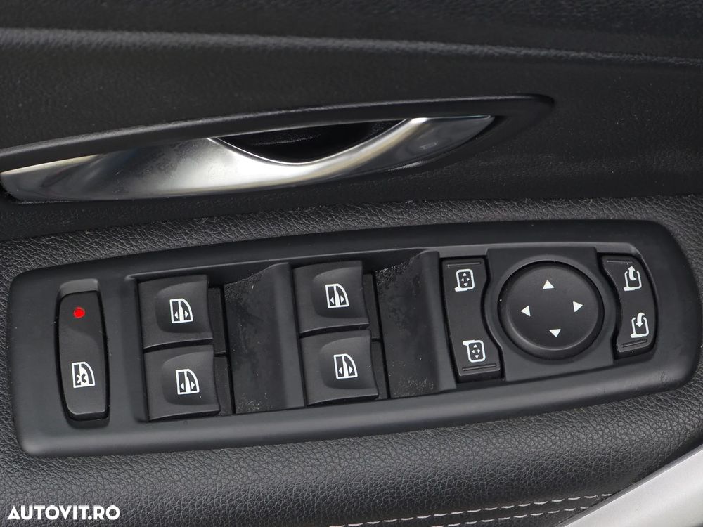 Renault Megane dCi 130 FAP BOSE Edition - 9