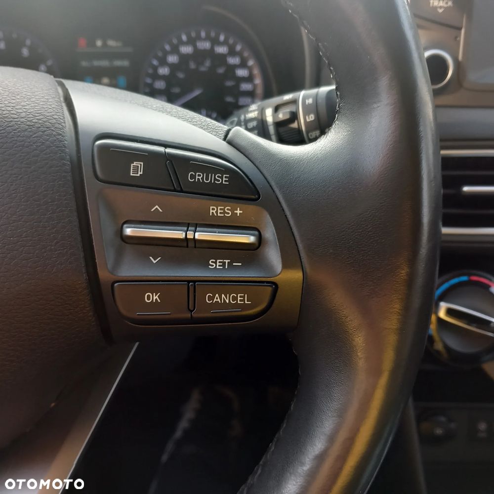 Hyundai Kona 1.6 T-GDI DCT Unique - 16