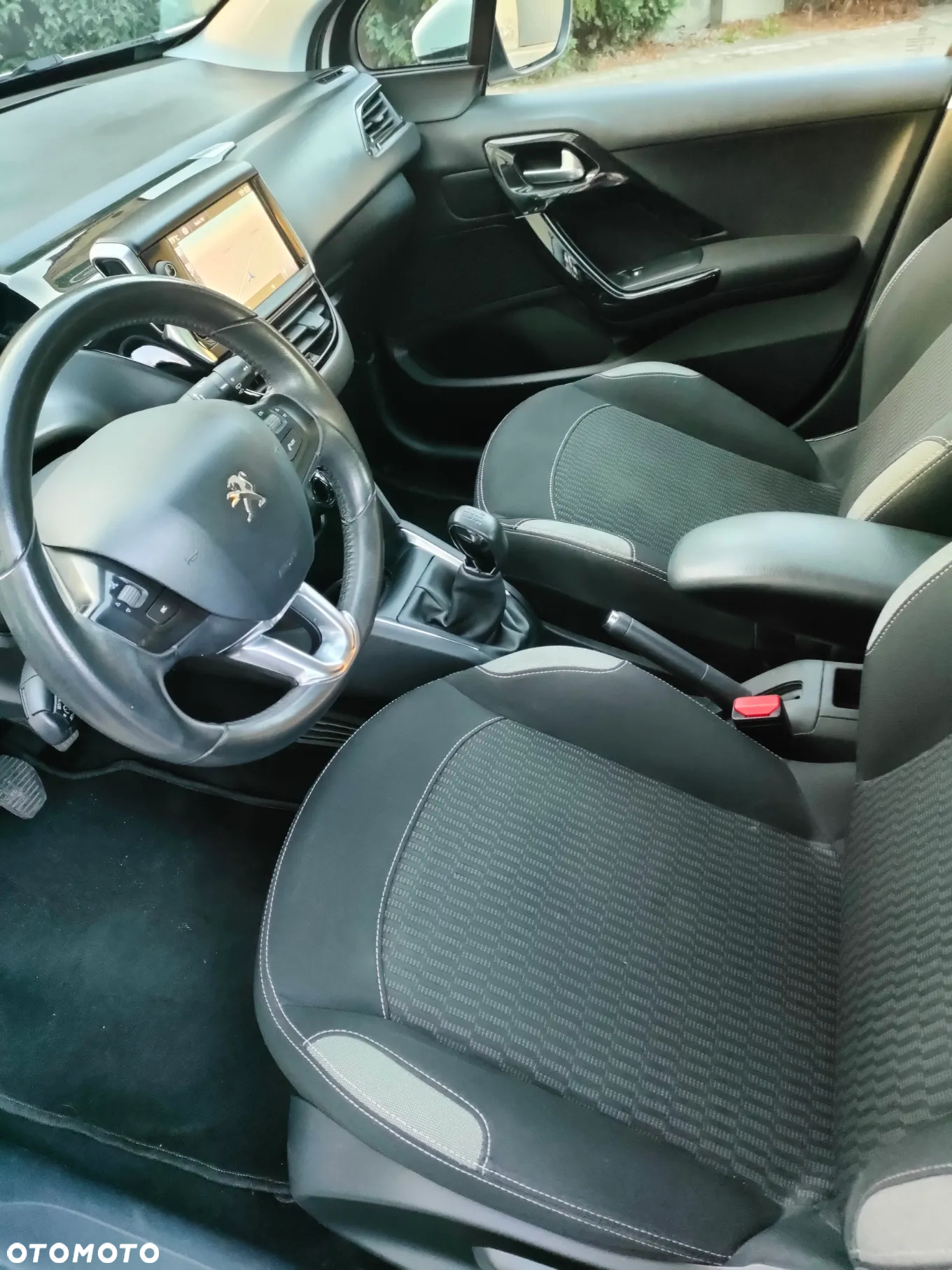 Peugeot 208 1.6 BlueHDi Active - 6