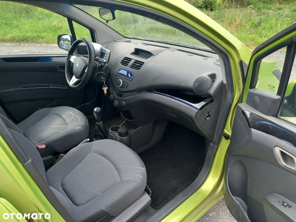 Chevrolet Spark 1.2 LS+ - 9