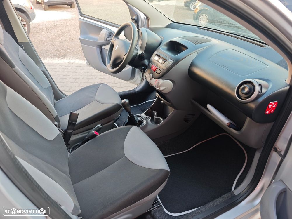 Peugeot 107 1.0 Active - 10