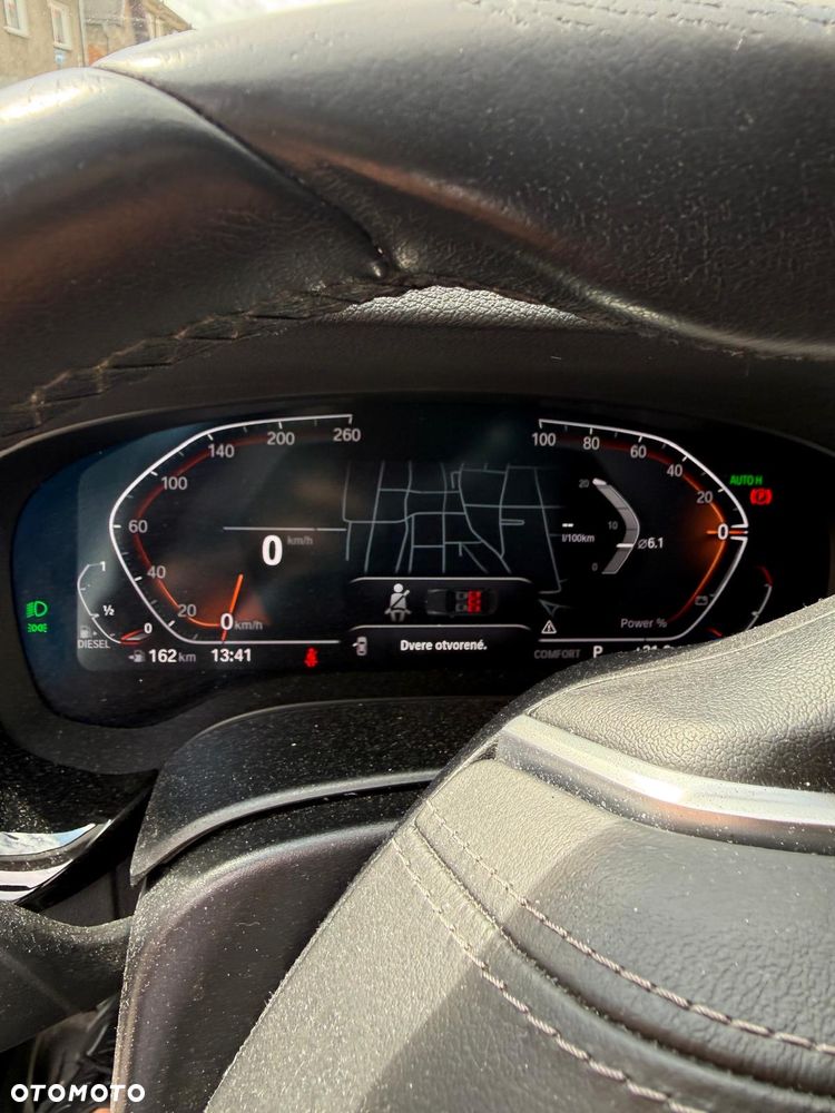 BMW Seria 5 530d xDrive mHEV - 7