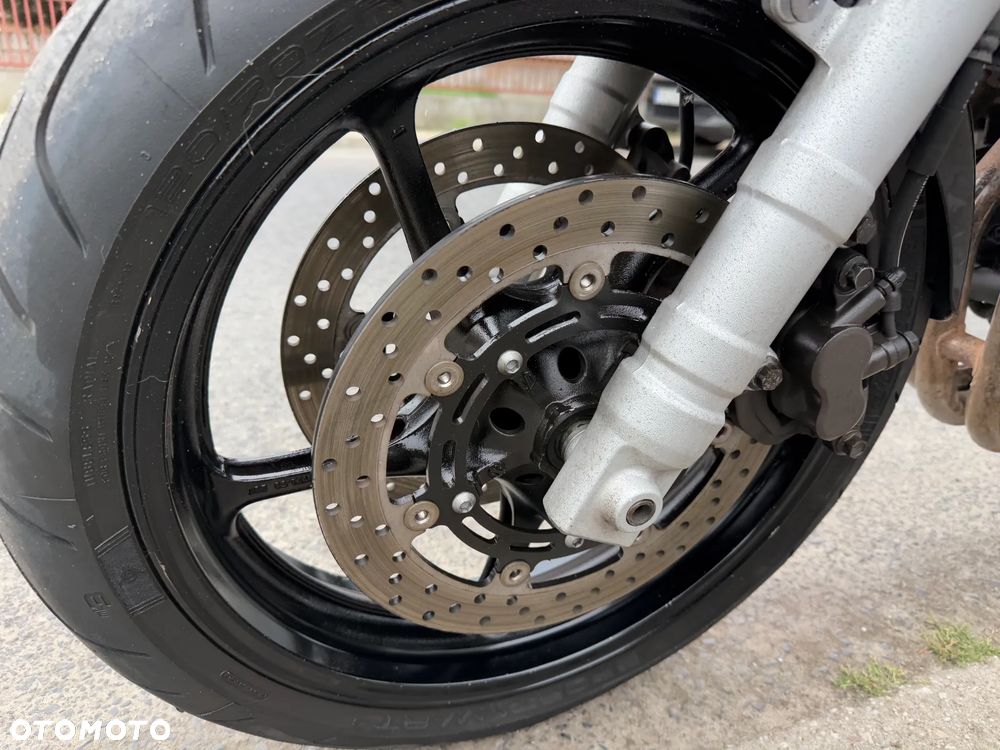 Yamaha FZ6 - 19