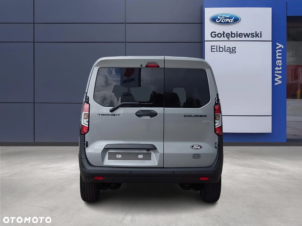 Ford Transit Courier - 5