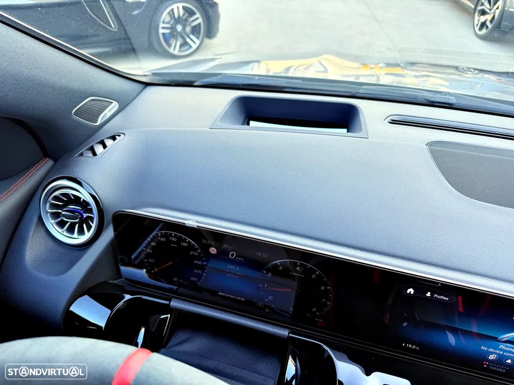 Mercedes-Benz GLA 45 AMG S 4Matic+ Speedshift DCT 8G - 17