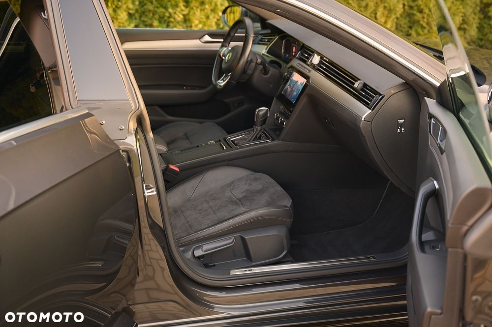 Volkswagen Arteon 2.0 TSI 4Motion R DSG - 23