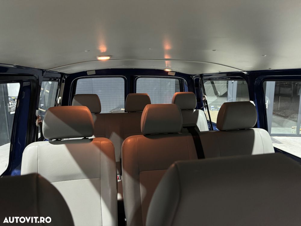 Volkswagen Transporter T5 City - 17