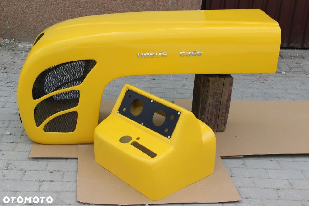 Maska URSUS C 360 C-360 tworzywo Nowość fabryczna HIT - 2