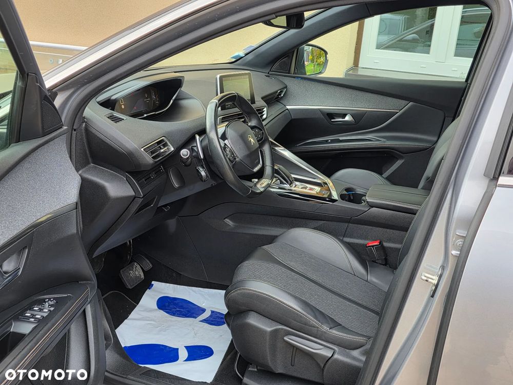 Peugeot 5008 PureTech 180 EAT8 Stop & Start GT - 18