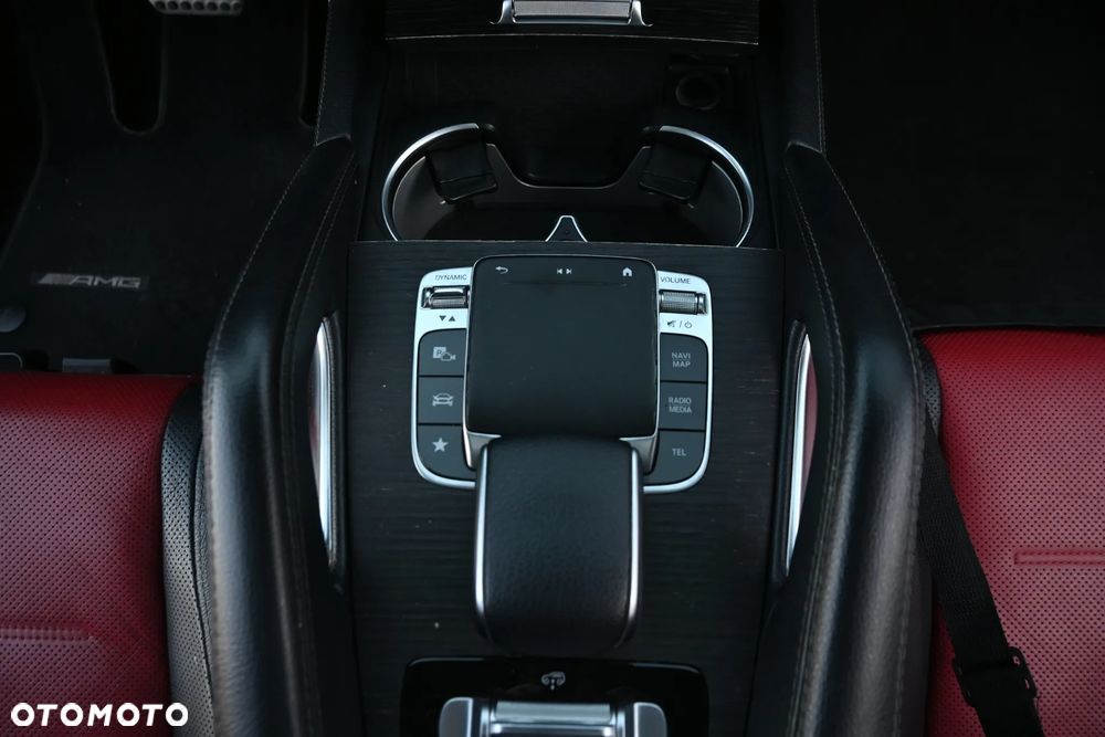 Mercedes-Benz GLE - 29