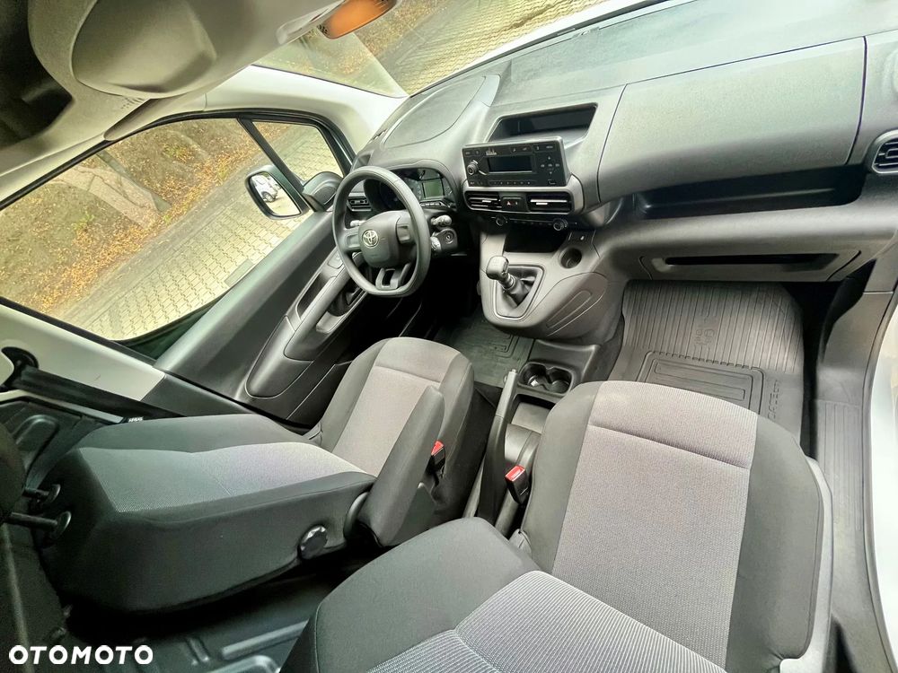 Toyota ProAce Kombi D-4D Medium 2,6t - 18